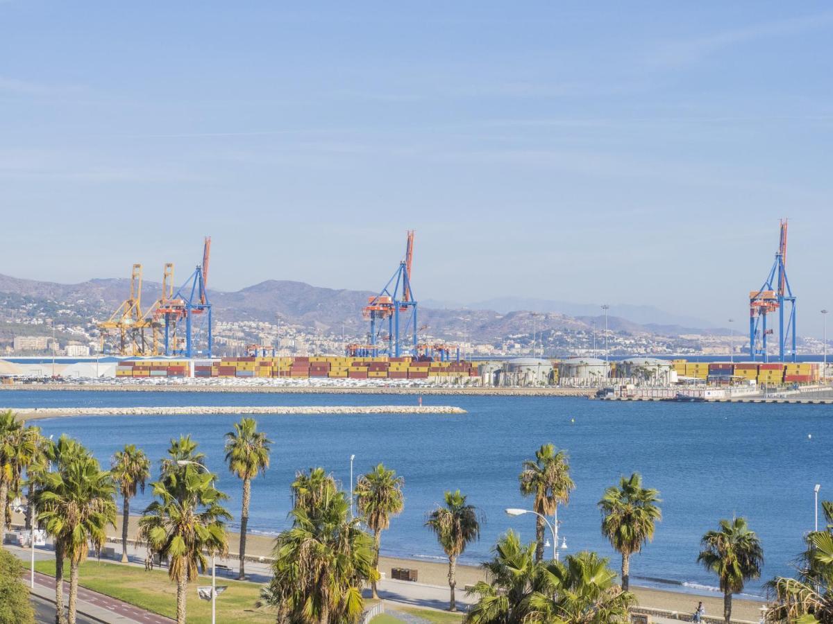 Cubo's Seaview Port & Free Parking Apartment Málaga